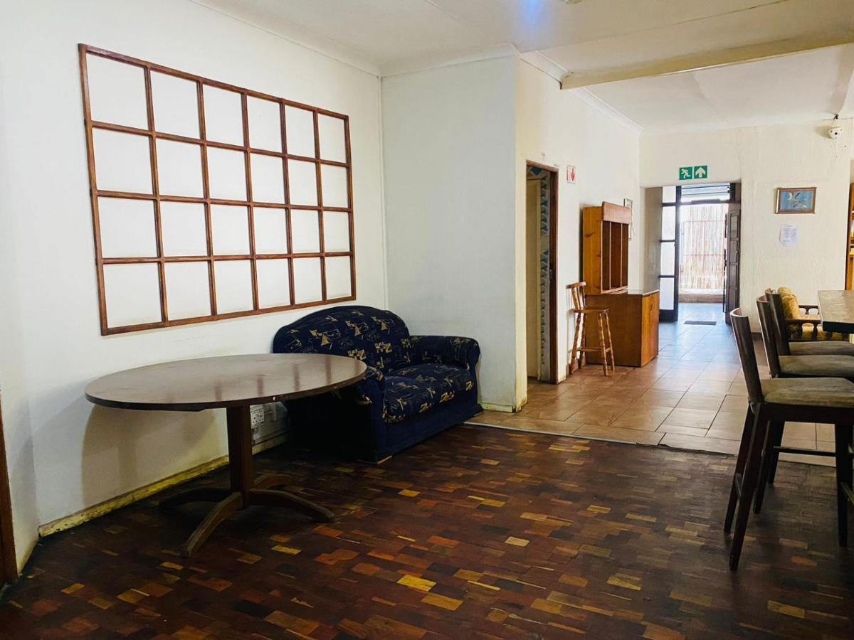 יוהנסבורג Rosebank Hostel מראה חיצוני תמונה